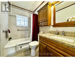 8 Gaudaur Court, Orillia, ON L3V7B4 Photo 13