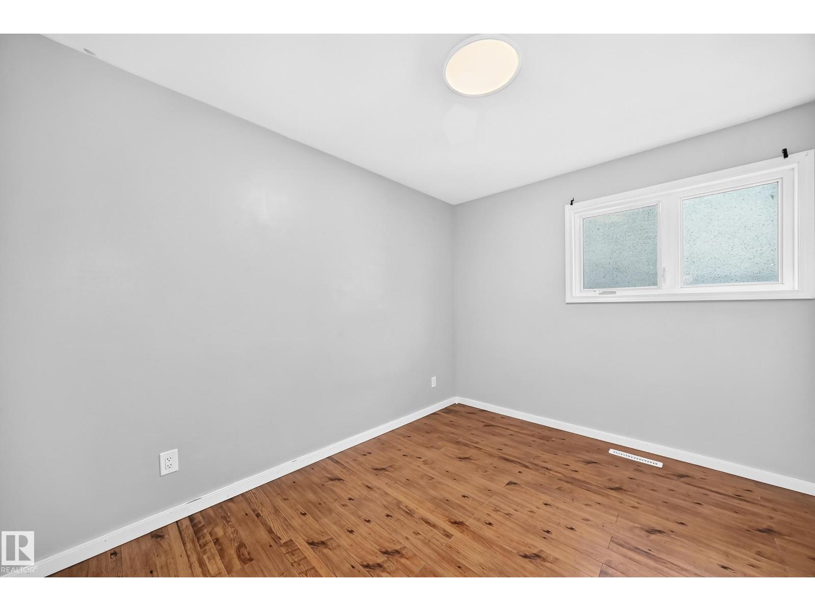 7603 130 AV NW - 21
