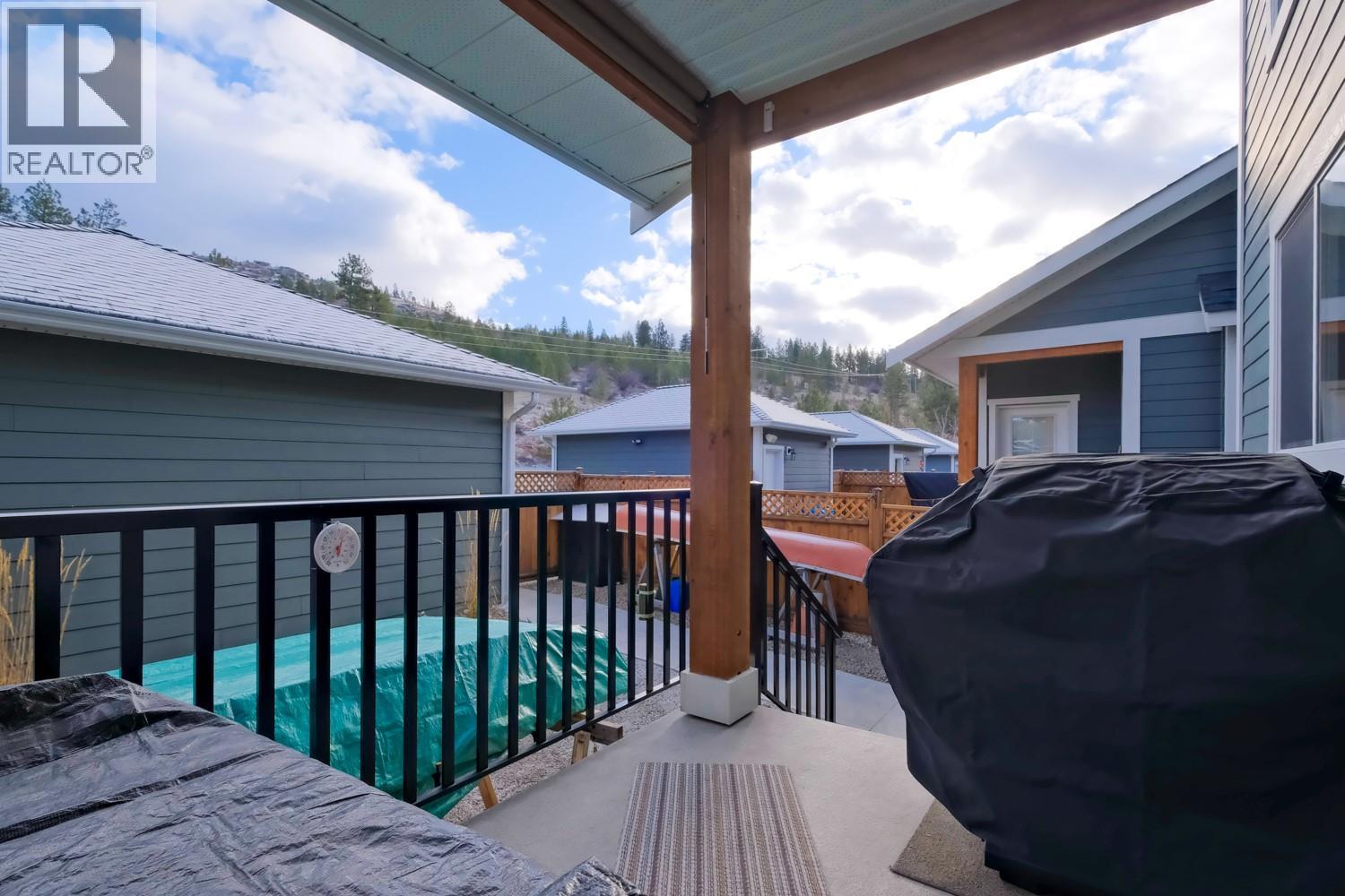 926 HOLDEN Road - Image 45