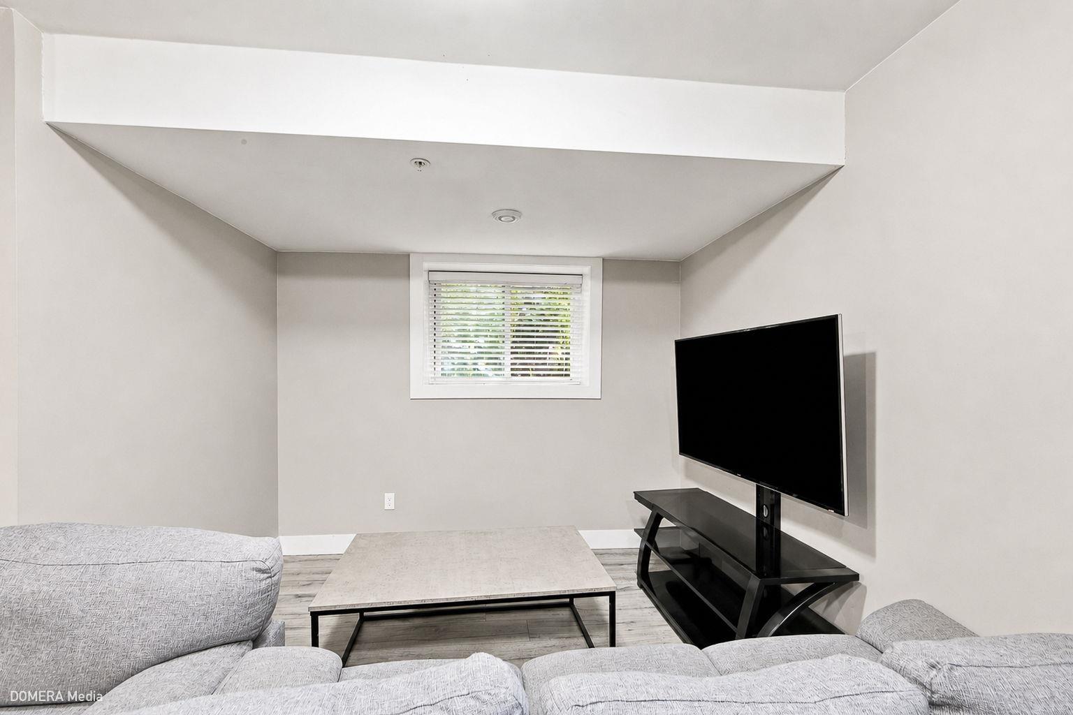 20403 86AVE AVENUE, Langley