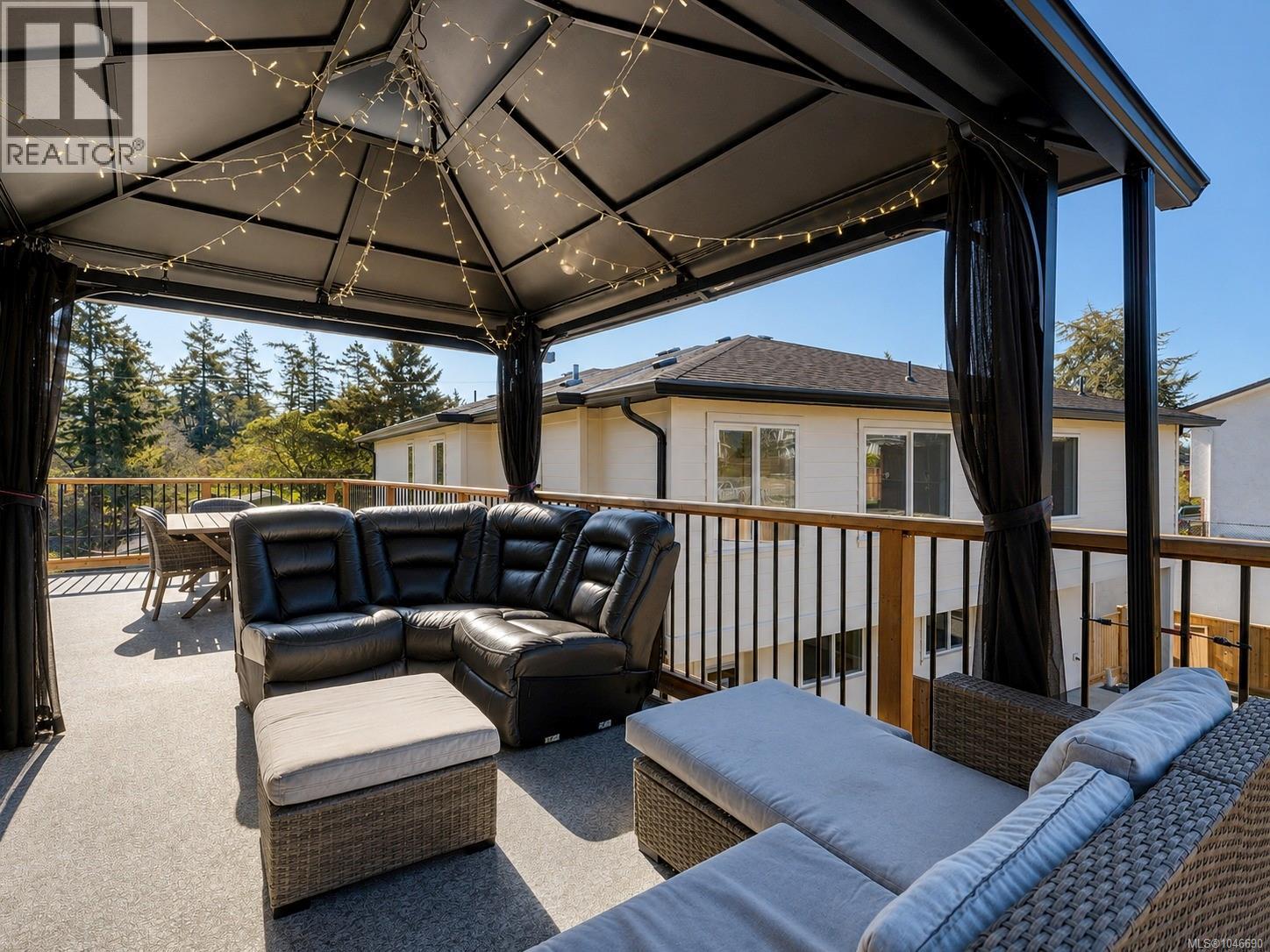 2562 Wentwich Rd - 18