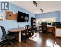 2562 Wentwich Rd, Langford, BC V9B3N4 Photo 16