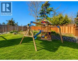 2562 Wentwich Rd, Langford, BC V9B3N4 Photo 21