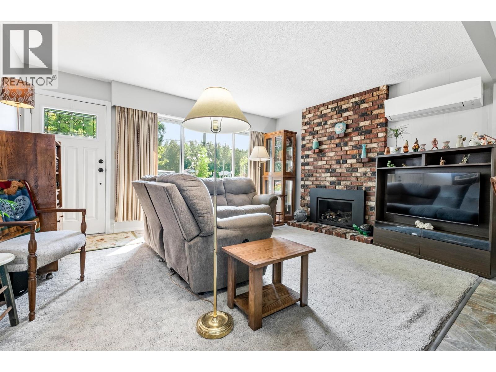 12157 250 STREET, Maple Ridge