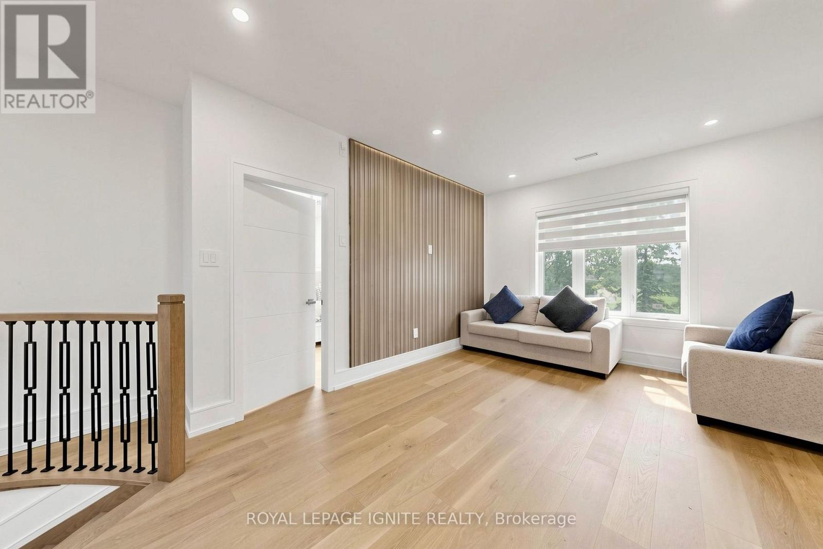 26 DEVONDALE AVENUE - 19