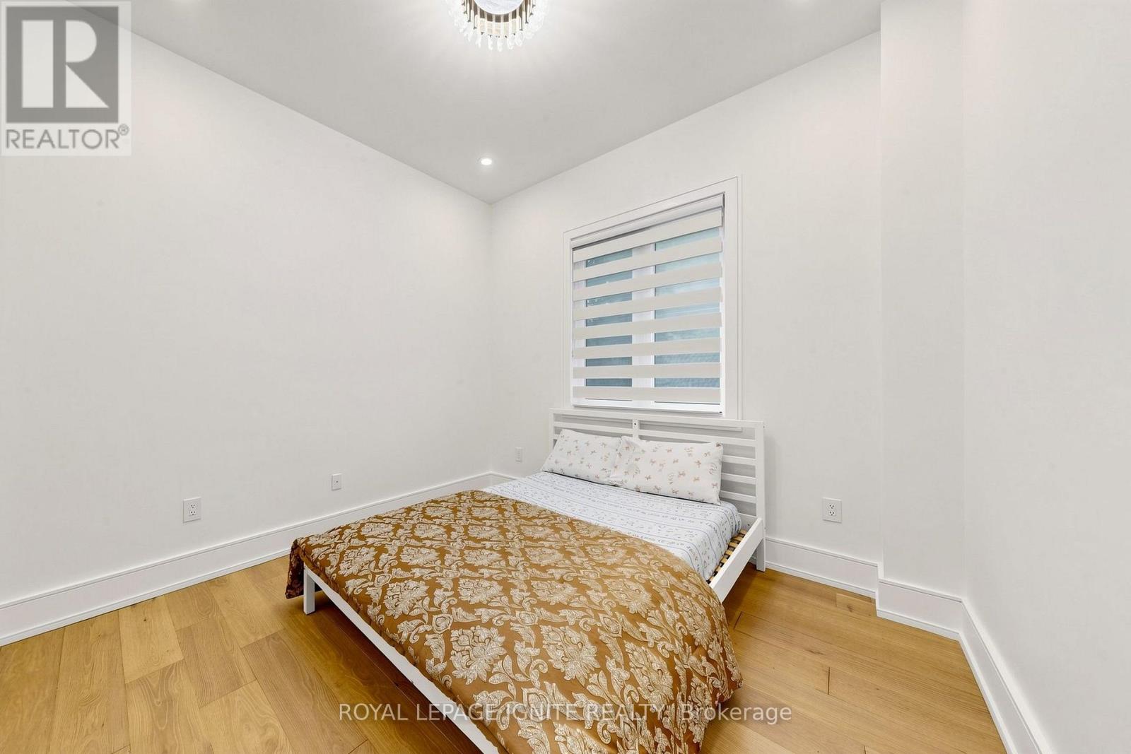 26 DEVONDALE AVENUE - Image 40
