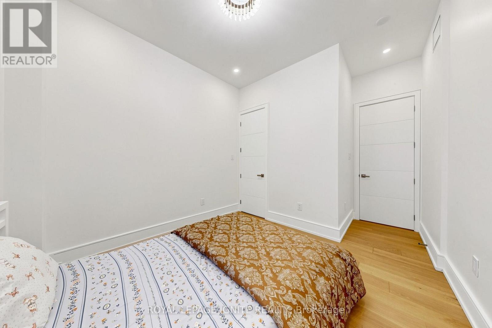 26 DEVONDALE AVENUE - Image 41