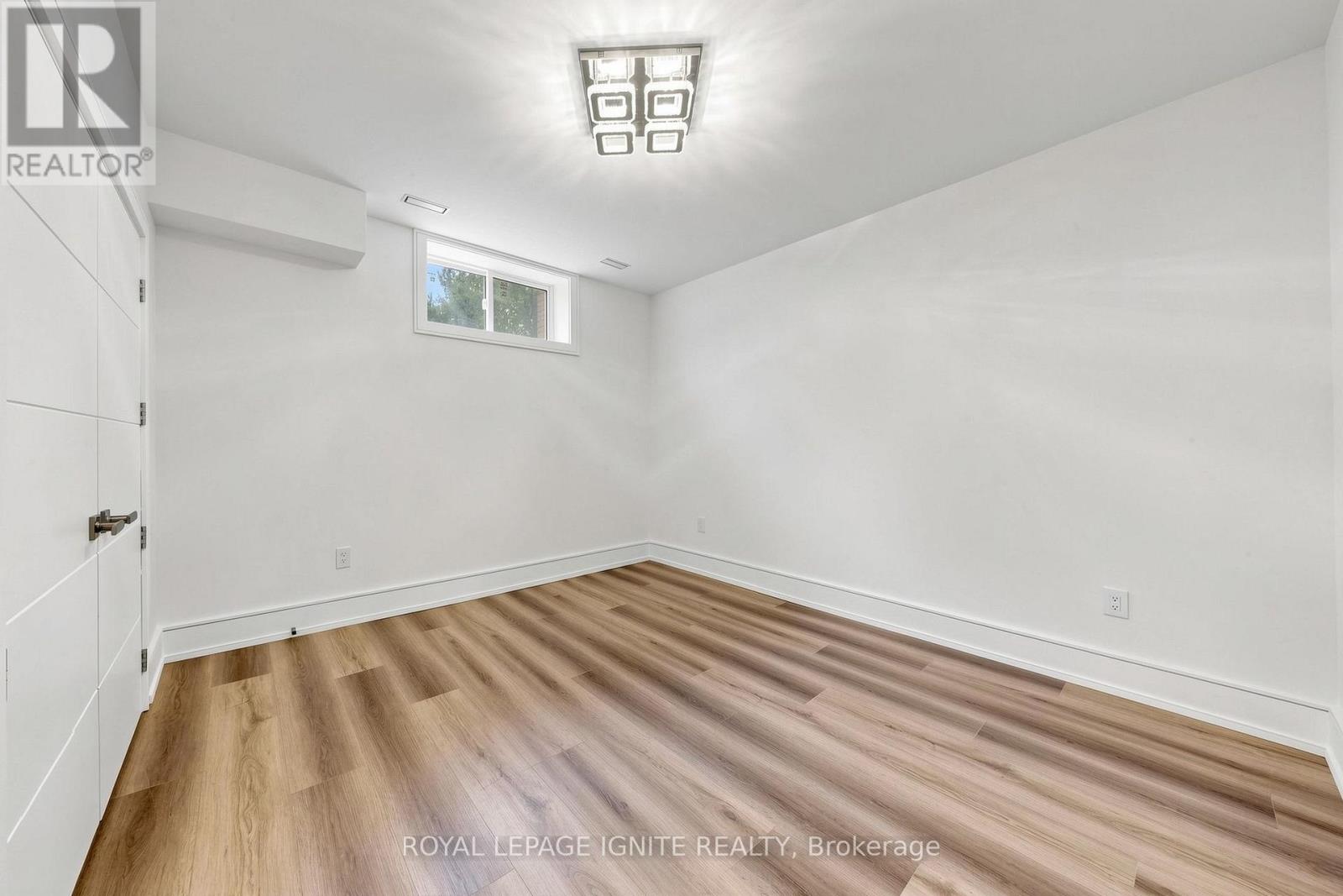 26 DEVONDALE AVENUE - 43