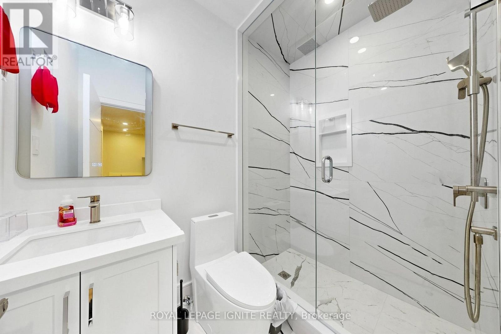26 DEVONDALE AVENUE - 46