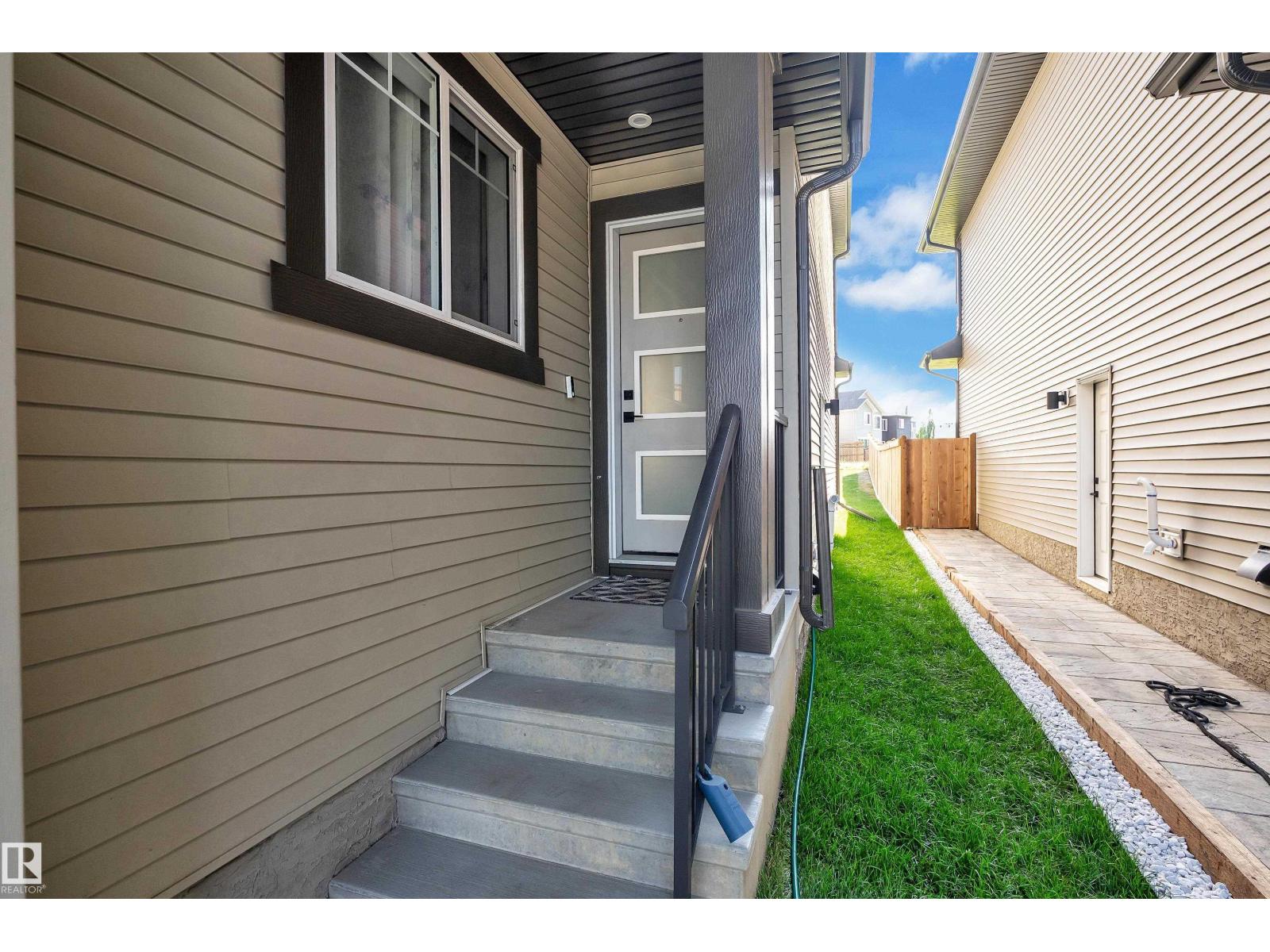 1538 GRANT WY NW - Image 5