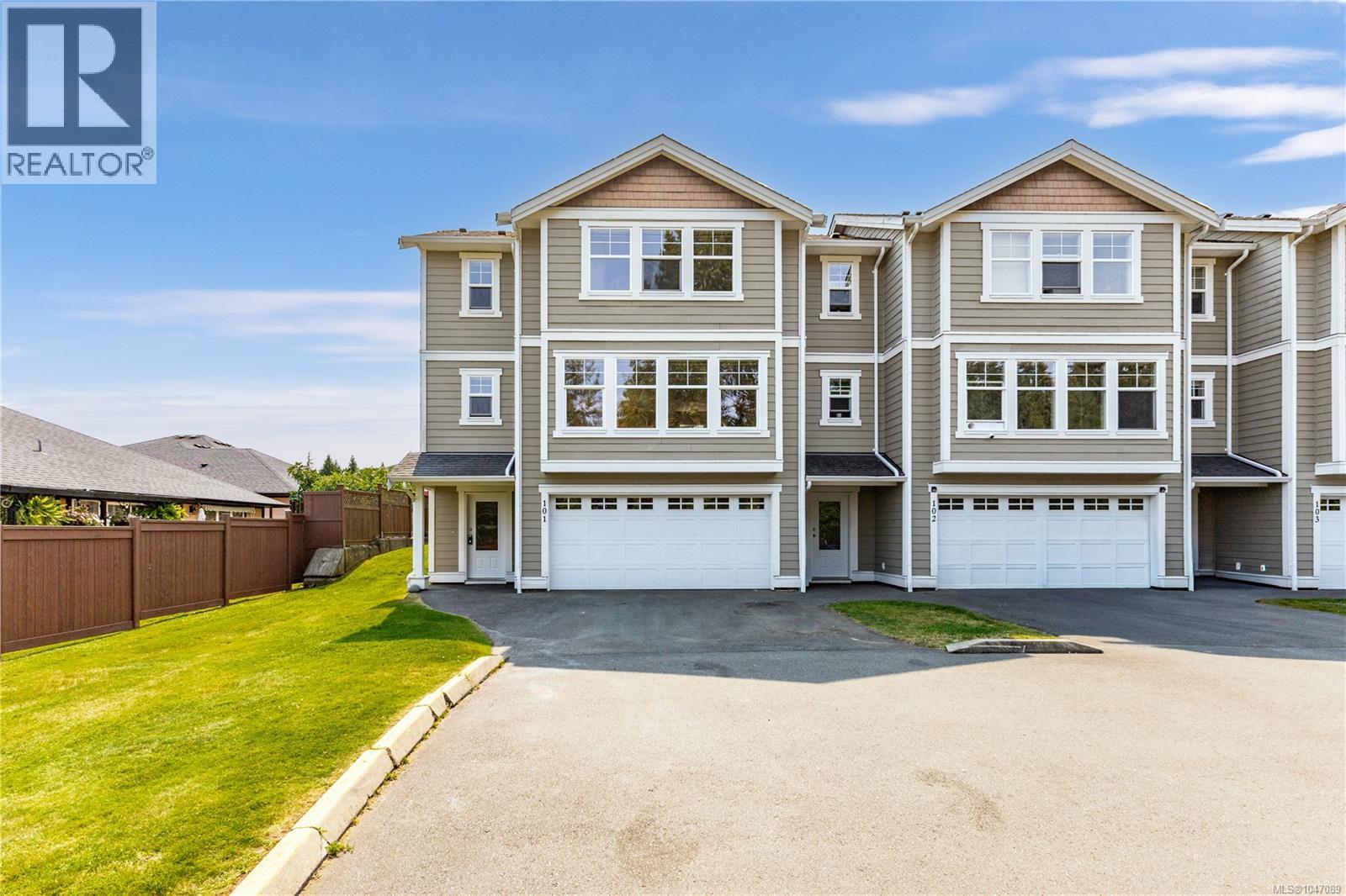 #101 701 Hilchey Rd - 2