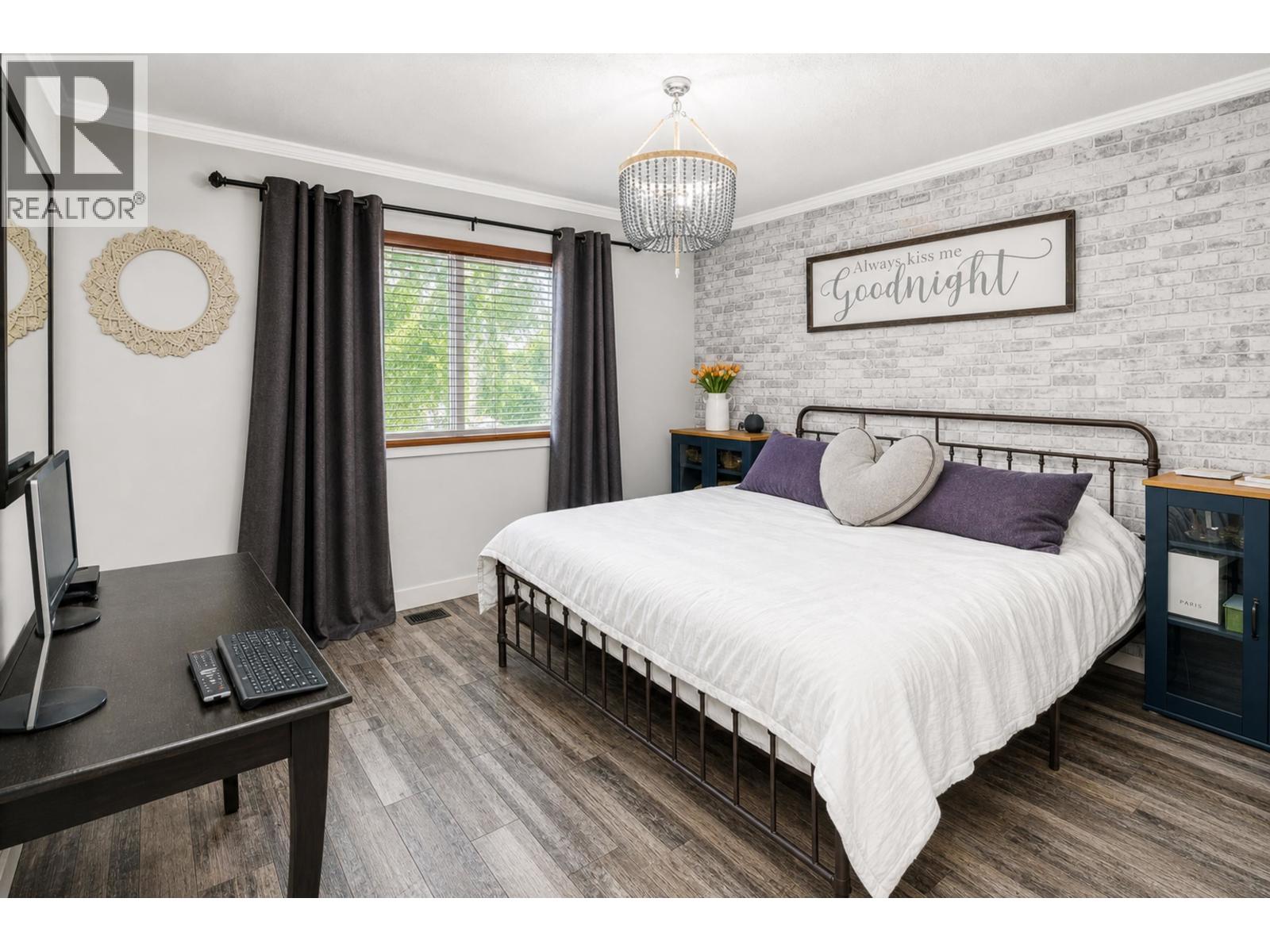 23415 WHIPPOORWILL AVENUE, Maple Ridge