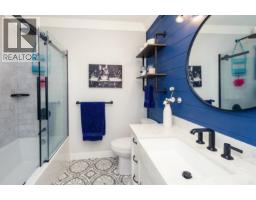23415 Whippoorwill Avenue, Maple Ridge, BC V2X9L8 Photo 12