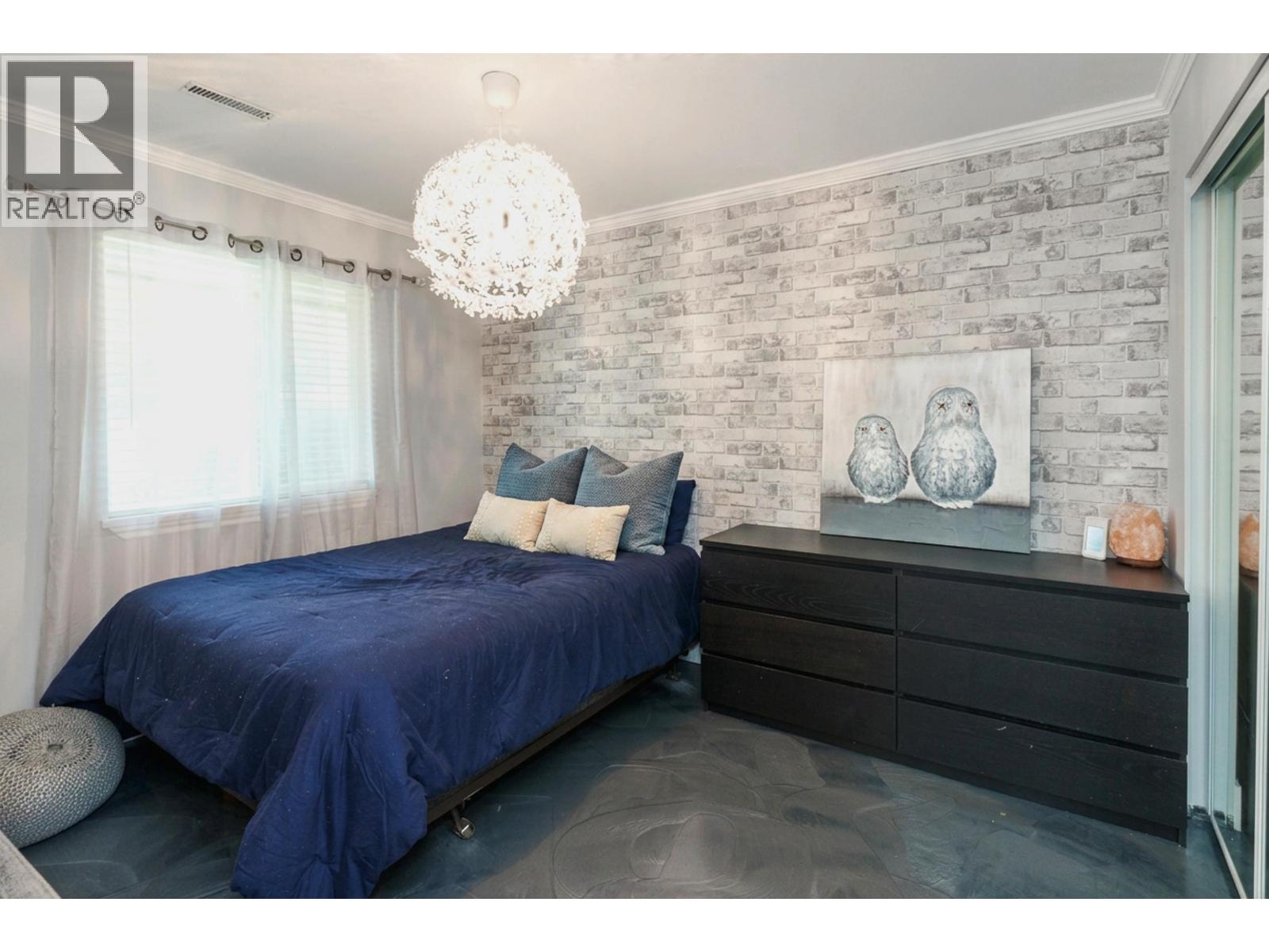 23415 WHIPPOORWILL AVENUE, Maple Ridge