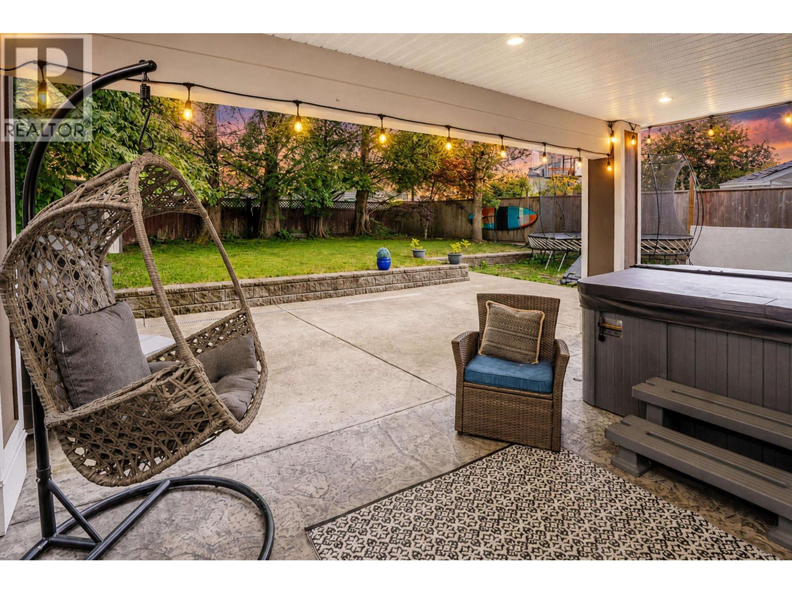 23415 WHIPPOORWILL AVENUE, Maple Ridge