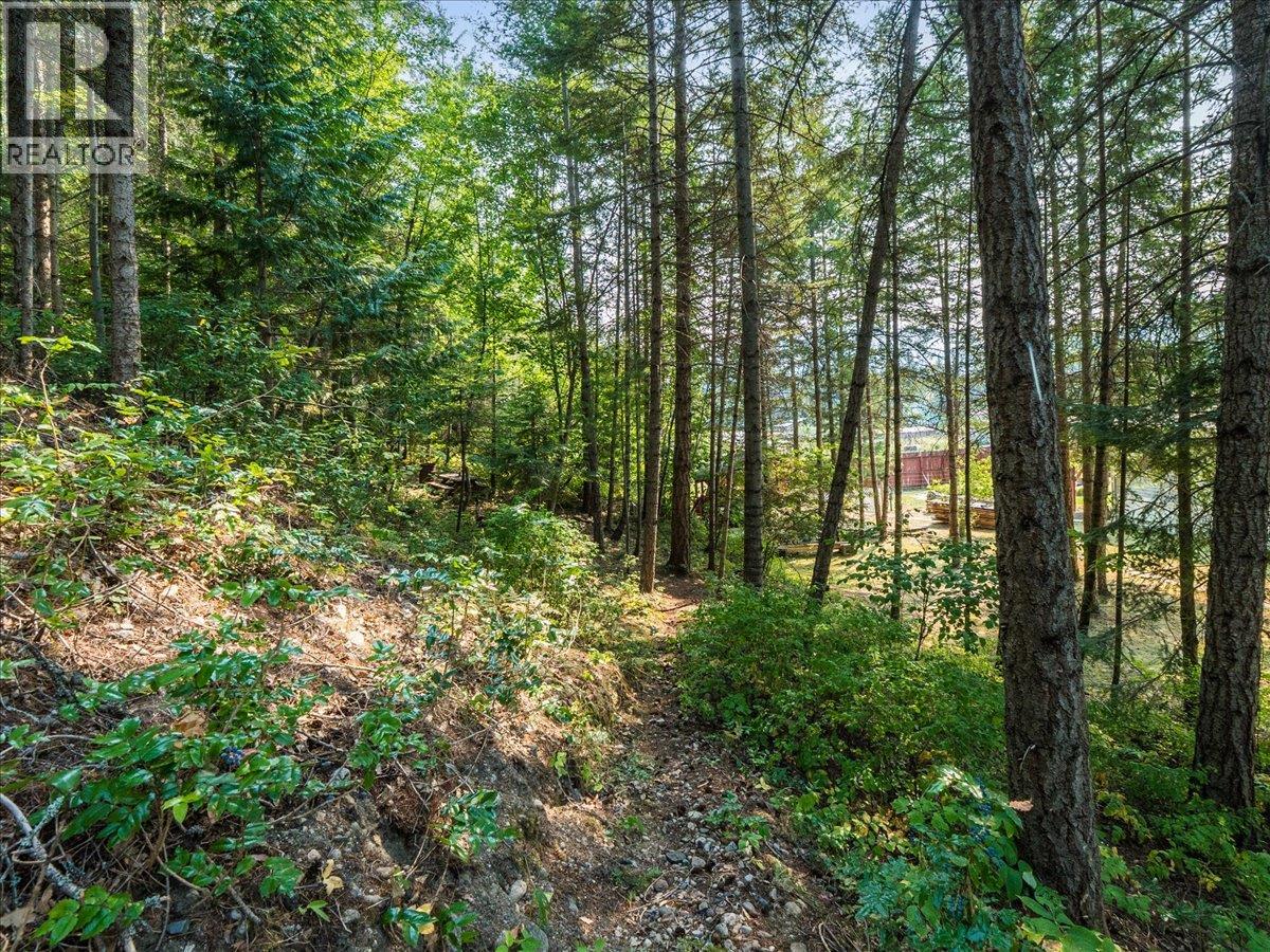 8864 SLOCAN  S Road - Image 60