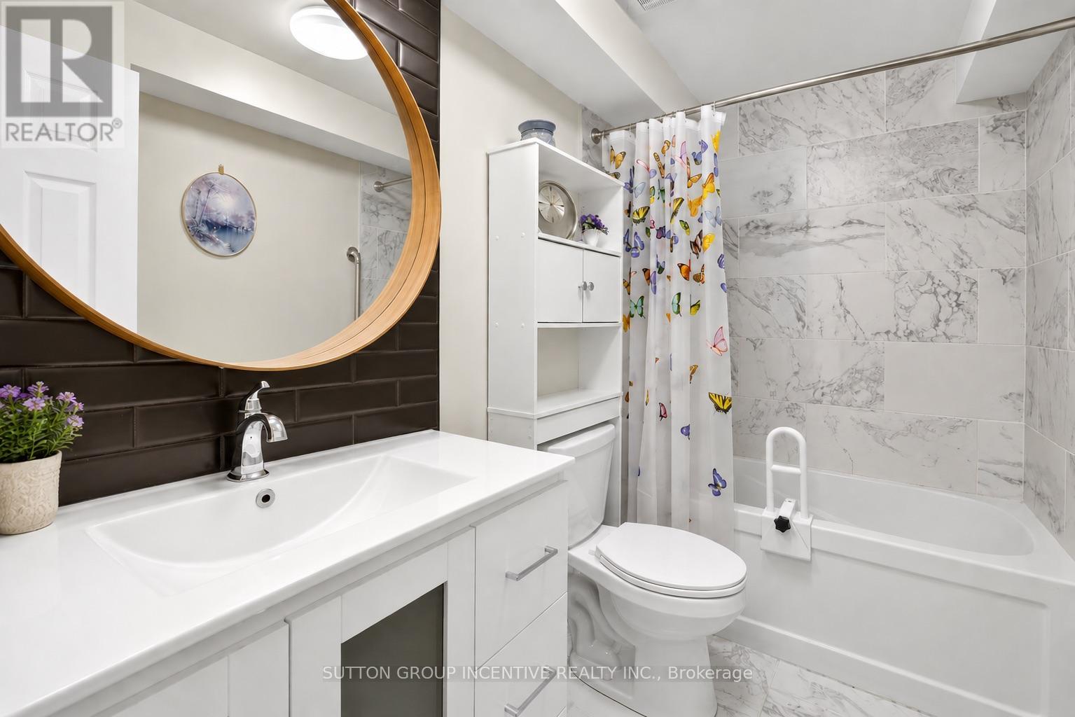 6 RIVERDALE DRIVE - Image 32