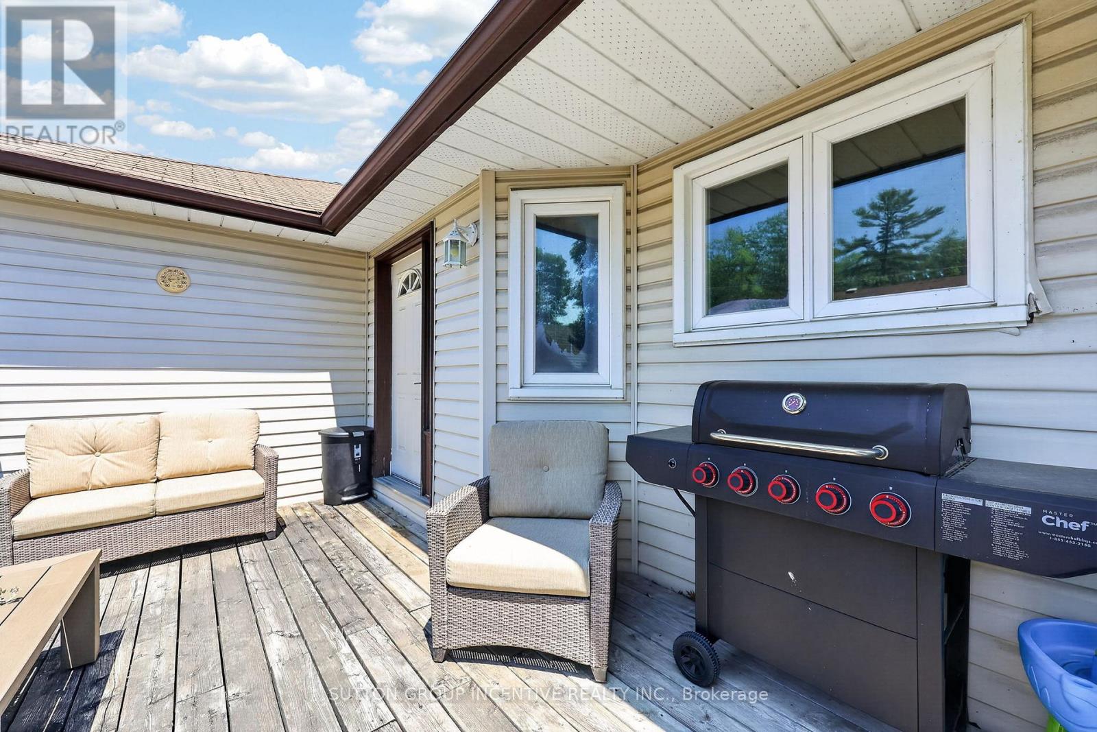 6 RIVERDALE DRIVE - Image 34