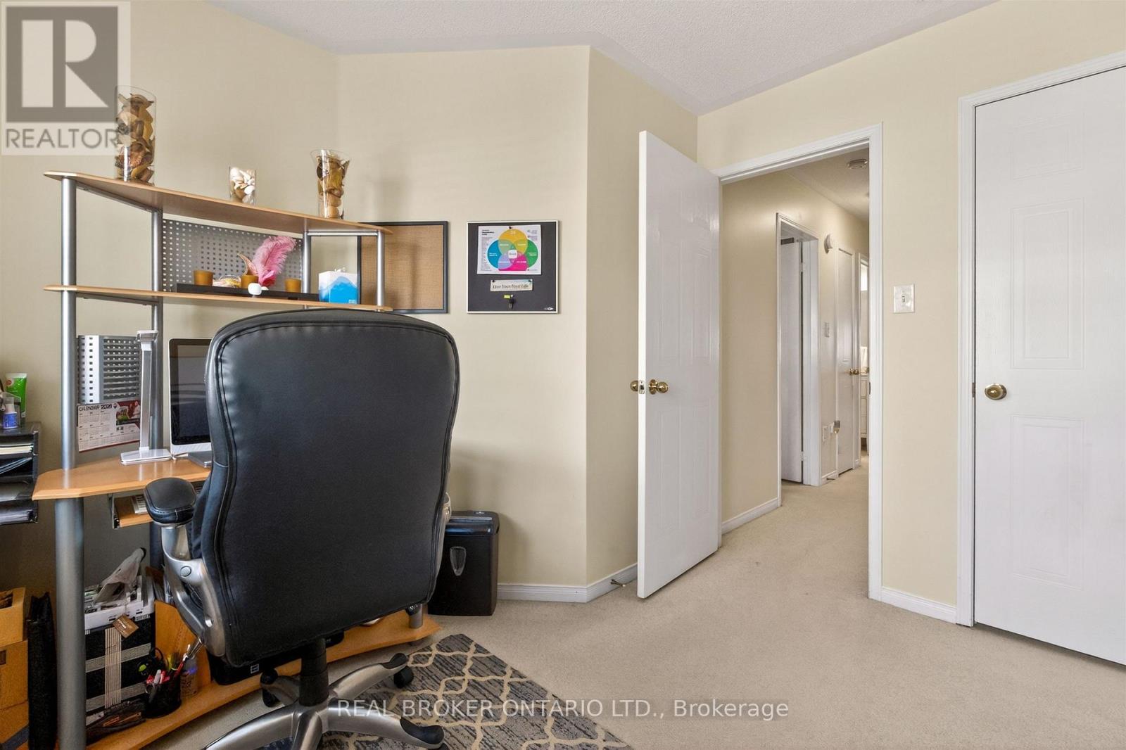 #102 86 JOYMAR DRIVE - 31