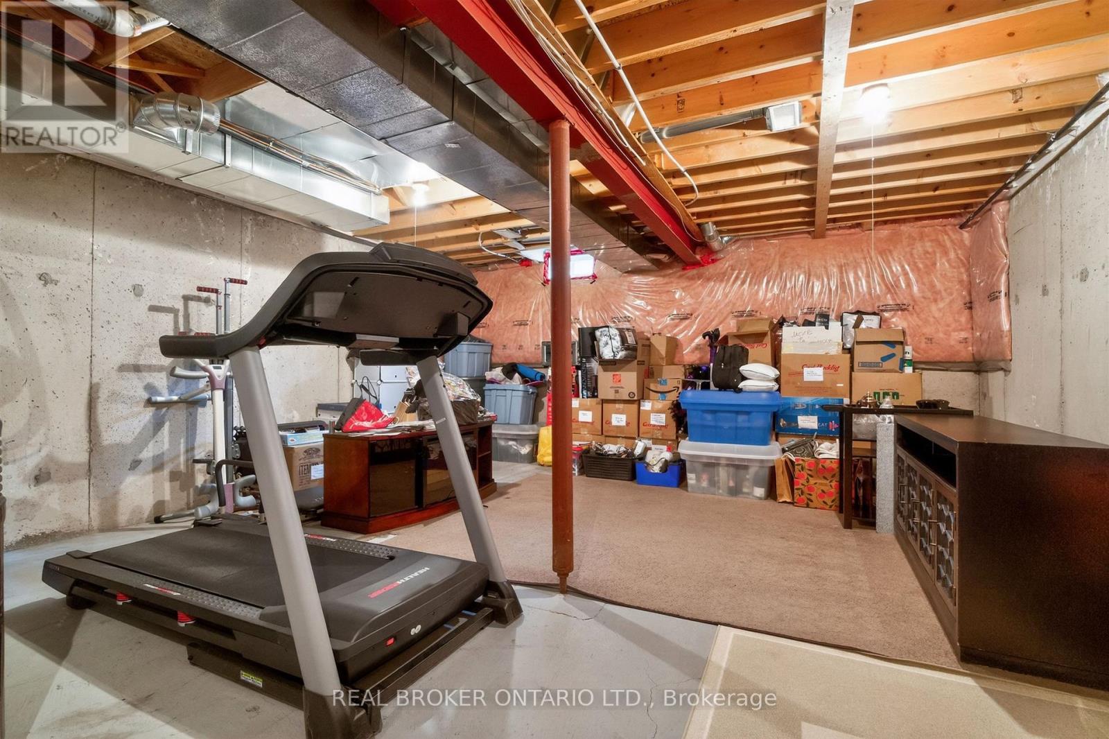 #102 86 JOYMAR DRIVE - Image 33