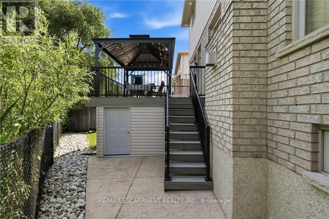 575 STONEHENGE DRIVE - Image 45