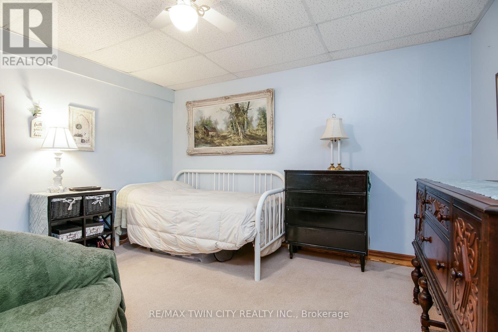 99 JOHN STREET W - Image 30