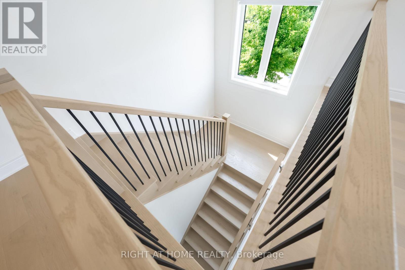 34 HAMPSHIRE PLACE - Image 26