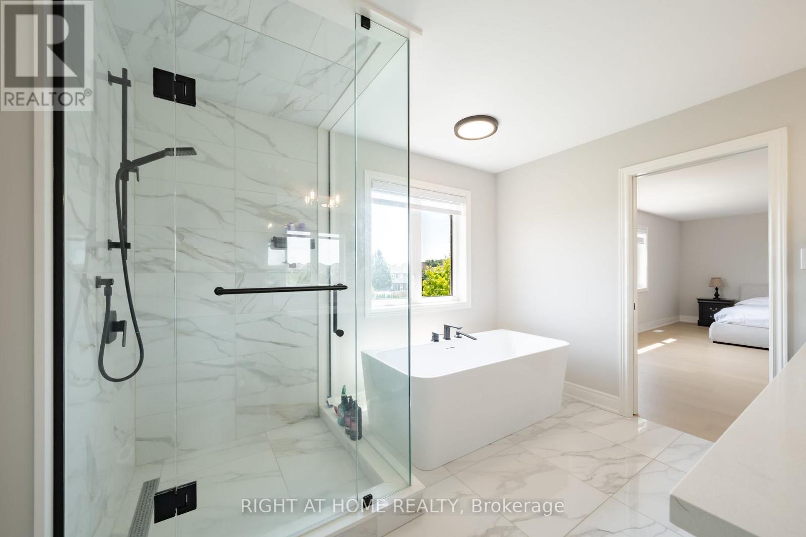34 HAMPSHIRE PLACE - Image 34