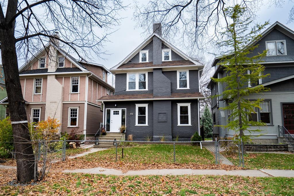 511 Greenwood Place, Winnipeg, Manitoba, R3G2P2, Winnipeg, Manitoba — photo 1 of 5