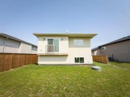 51 Feathertail Way, New Bothwell, MB R0A1C0 Photo 13
