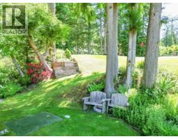 5621 Allen Ave, Powell River, BC V8A4H9 Photo 28