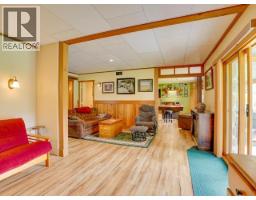 5621 Allen Ave, Powell River, BC V8A4H9 Photo 48