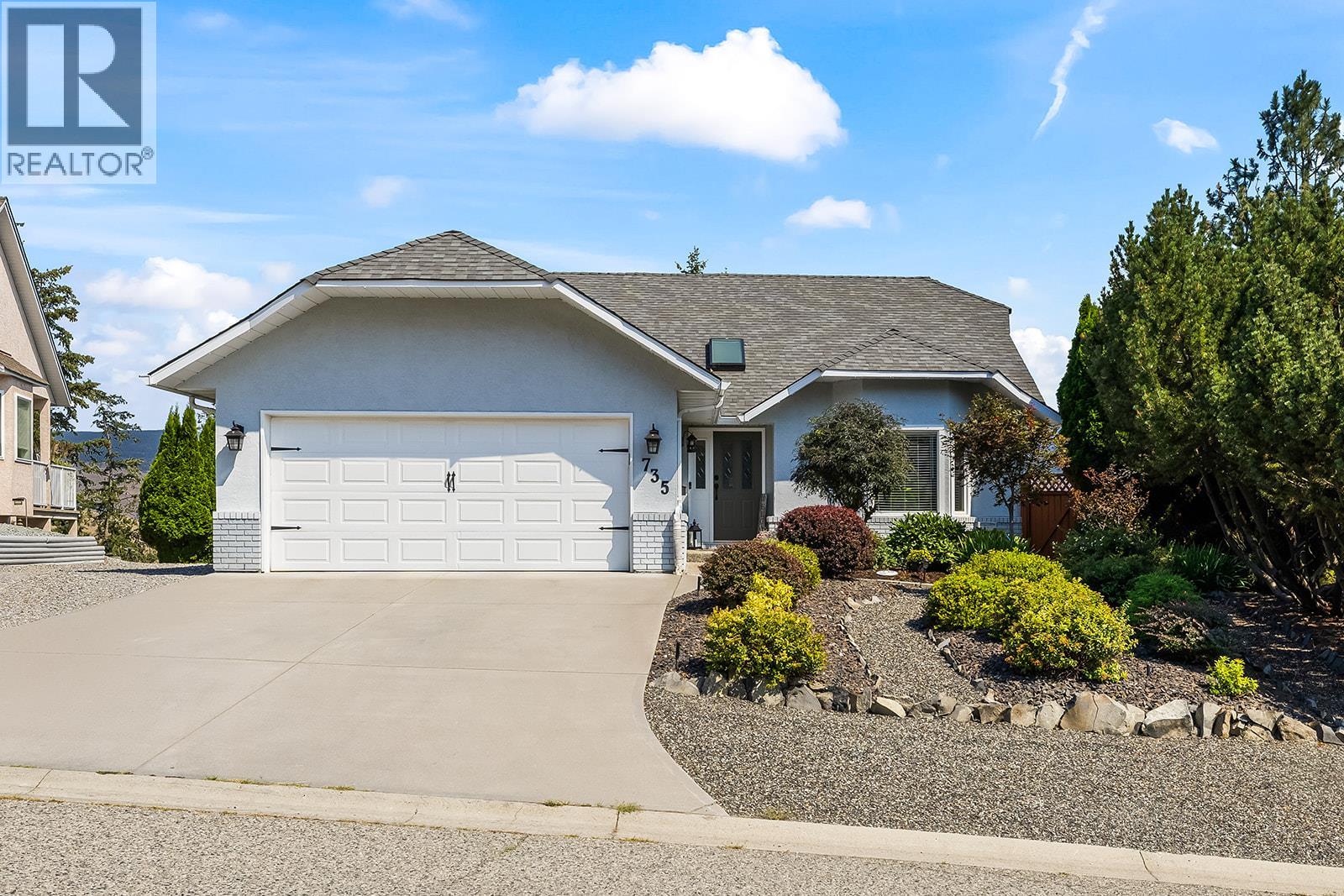  735 Nahanni Place, Kelowna