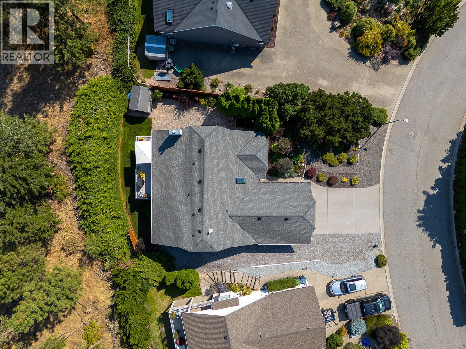  735 Nahanni Place, Kelowna