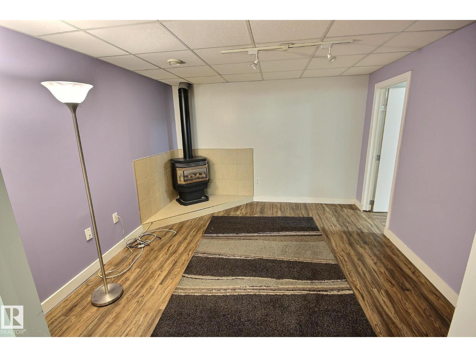 9457 79 ST NW - Image 22