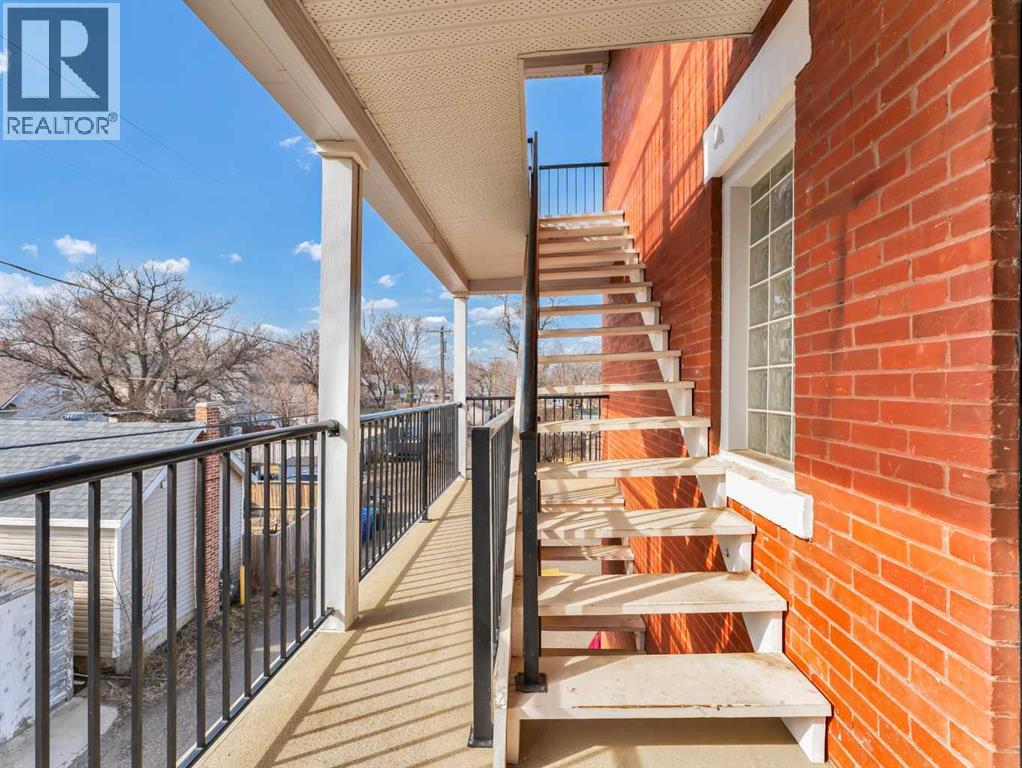 #106 371 Aberdeen Street SE - 3