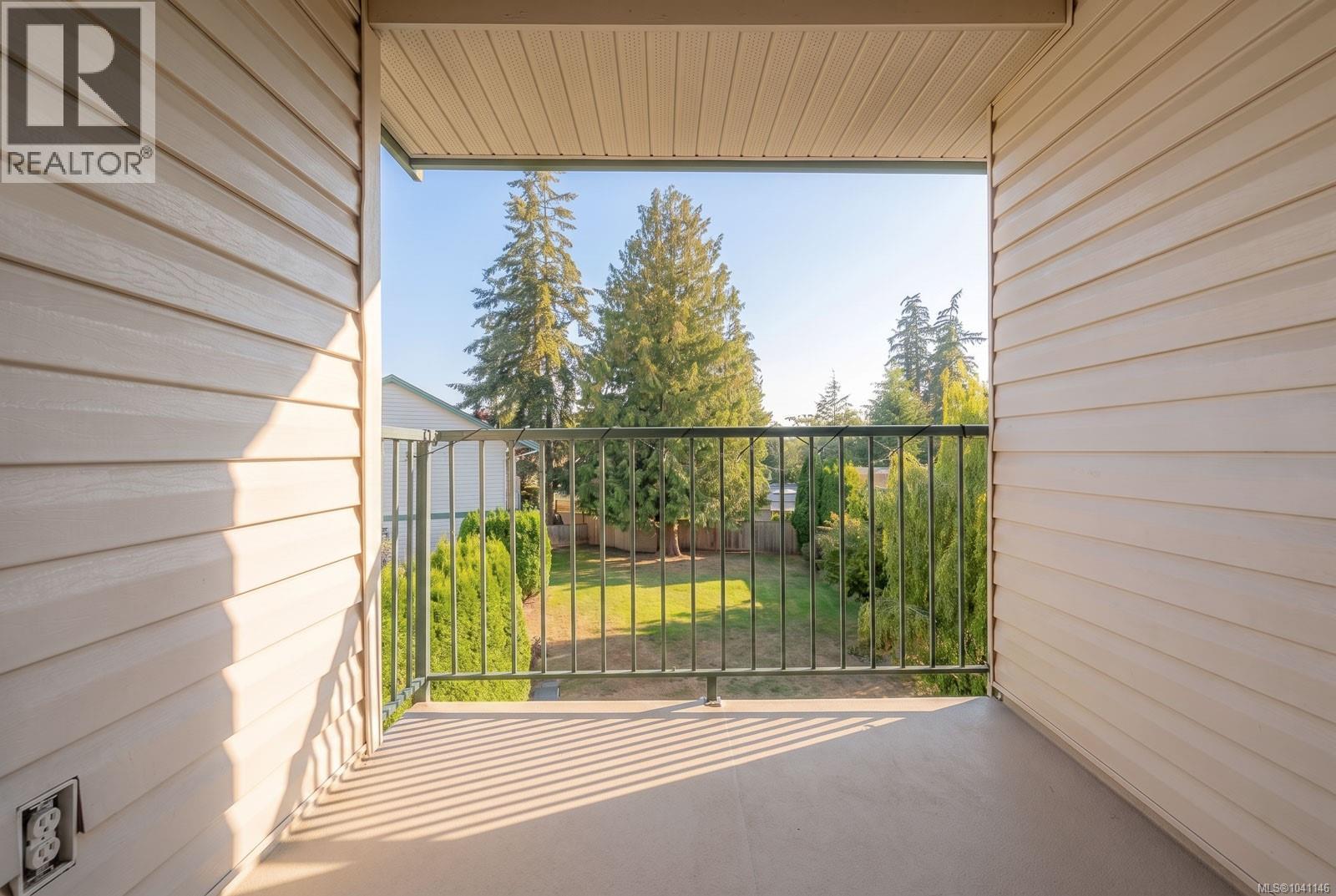 #307 1912 Bowen Rd - 19