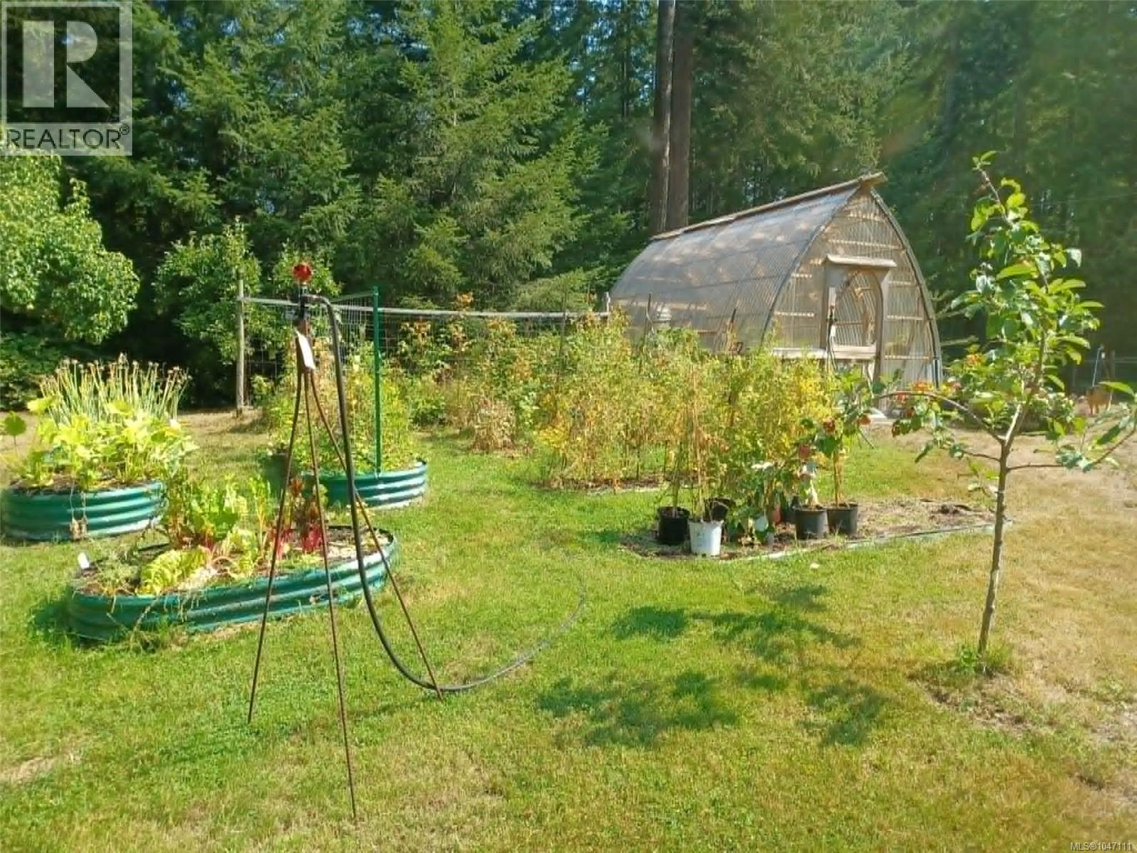 799 Smiths Rd - Image 56