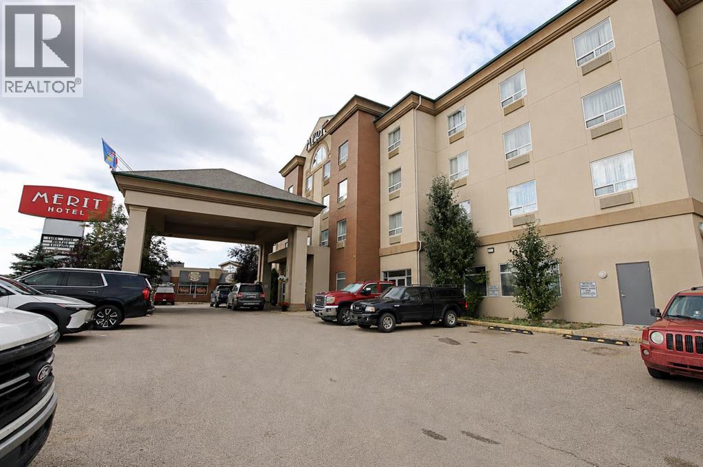 8200 Franklin Avenue, Fort McMurray