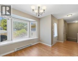 Den - 900 Georgia Ave, Nanaimo, BC V9R5W8 Photo 10