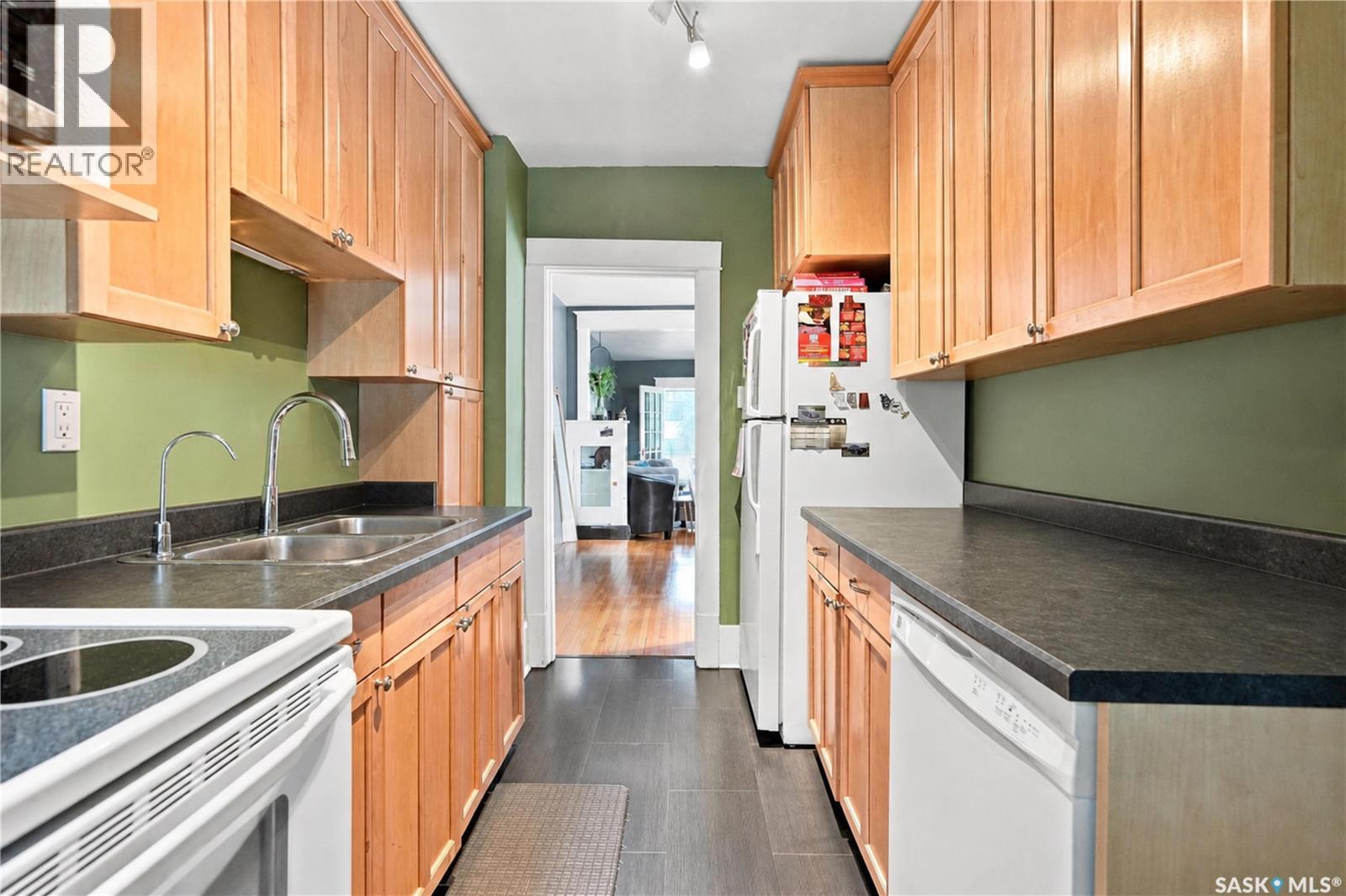 179 Angus CRESCENT - 17