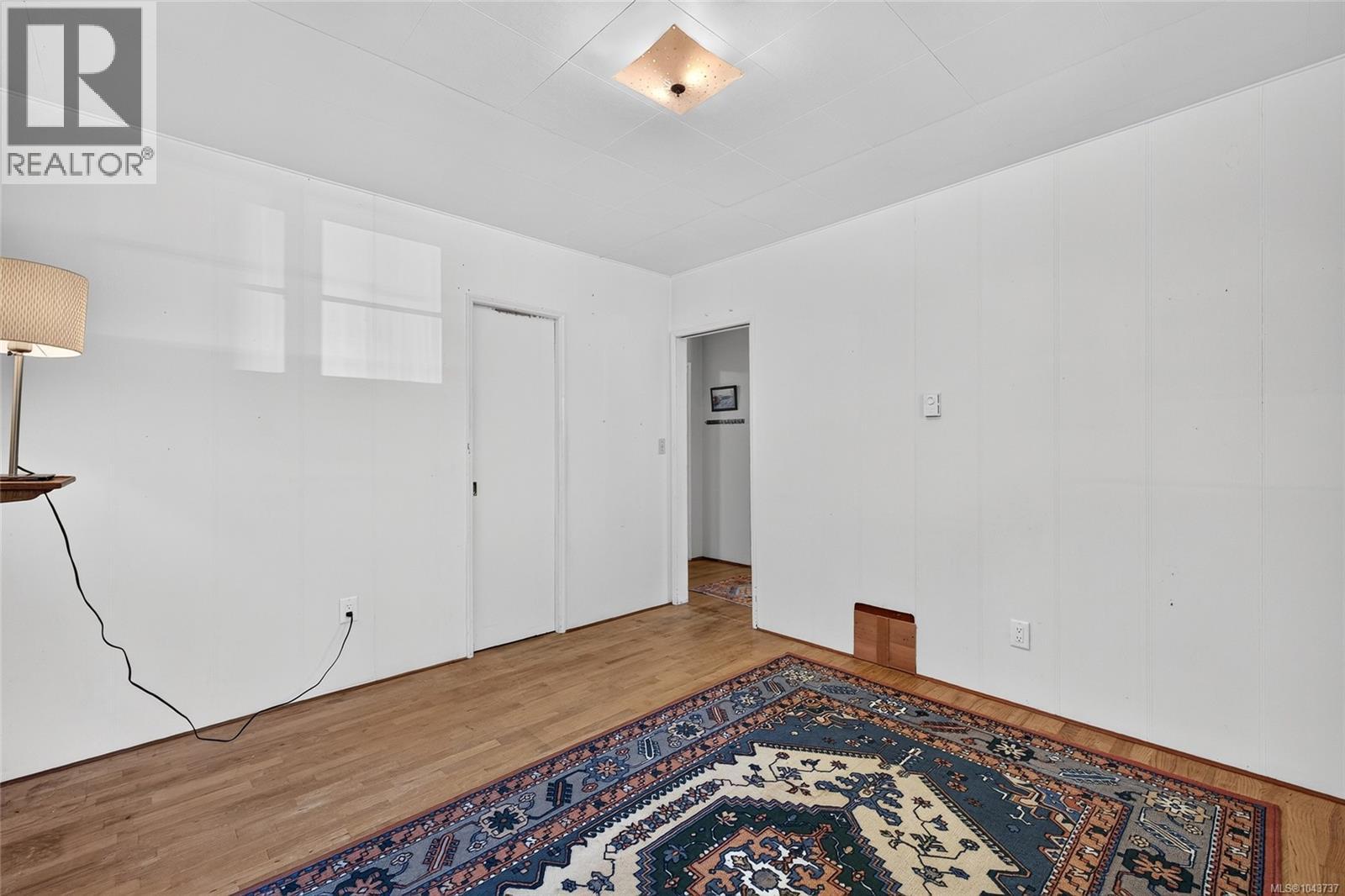 1390 Laurel Rd - 30