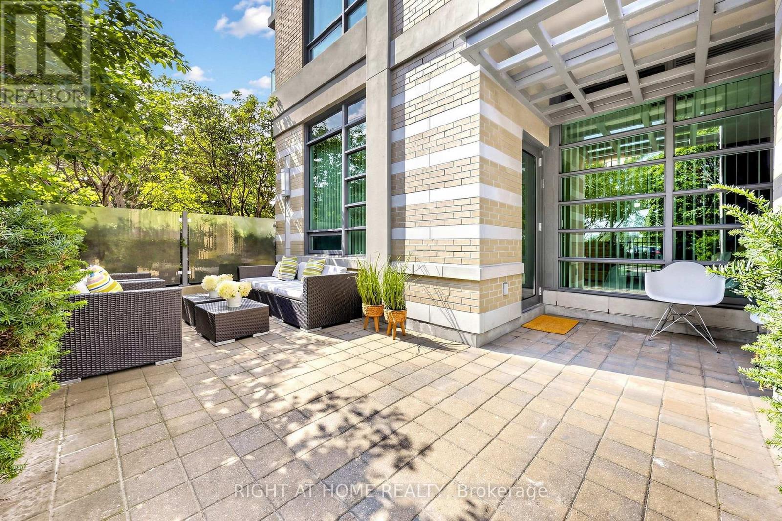 #109 225 SHERWAY GARDENS ROAD - Image 32