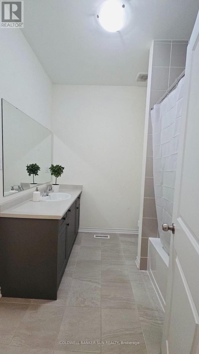 36 BAVENDEN CRESCENT - Image 30