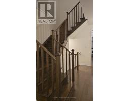 36 Bavenden Crescent, Brampton, ON L6X5S3 Photo 13