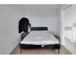 1805 13308 Central Avenue, Surrey, BC V3T0M4 Photo 15