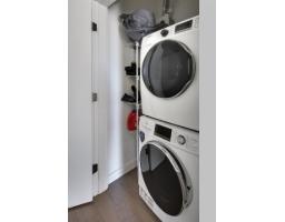 1805 13308 Central Avenue, Surrey, BC V3T0M4 Photo 17