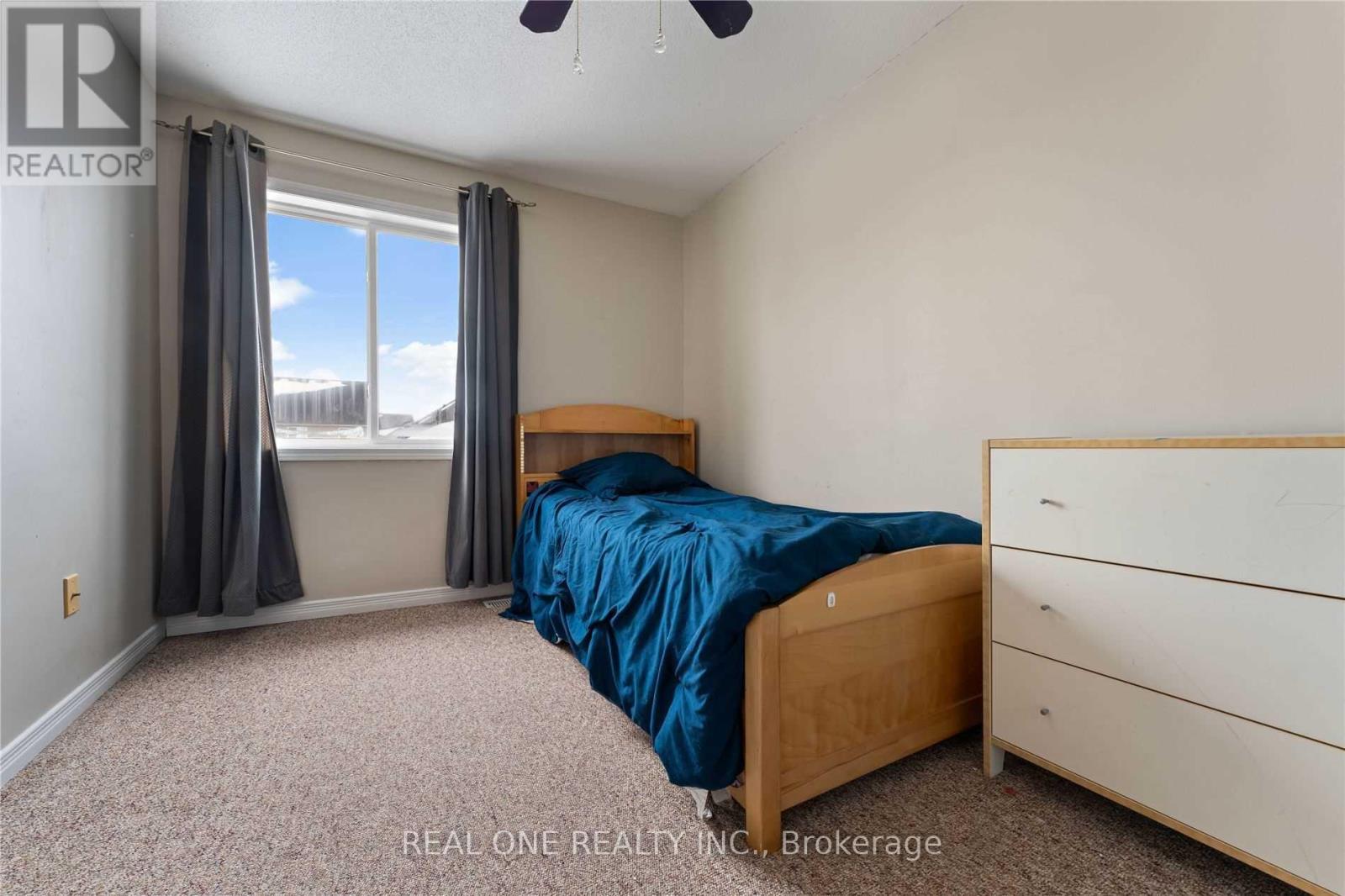 575 VICTORIA ROAD N - Image 10