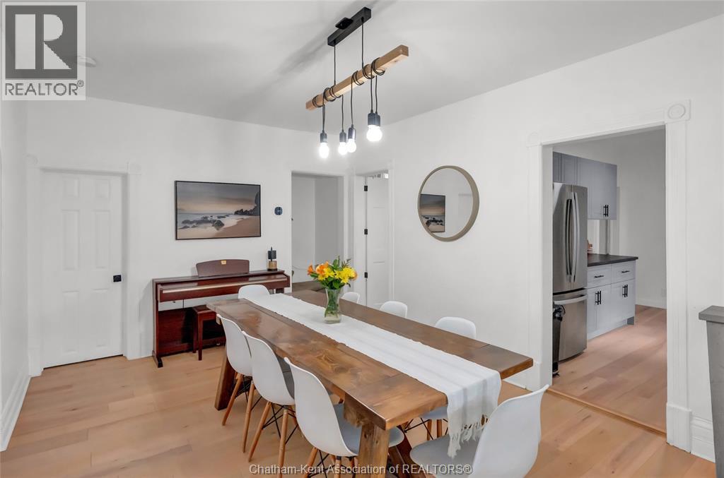 273 St Clair STREET - 11