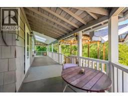 Entrance - 2625 Urquhart Ave, Courtenay, BC V9N6T6 Photo 7